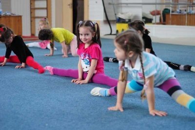 Коли віддавати дітей на спортивну гімнастику?